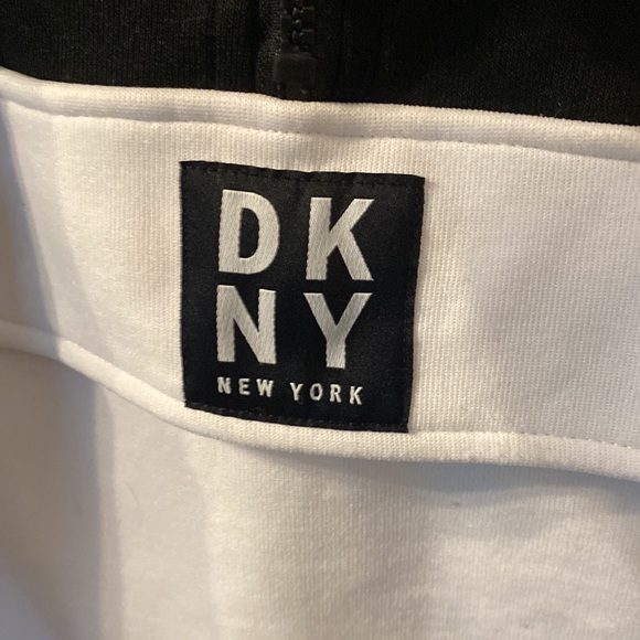 DKNY Sport quarter zip sweatshirt size XXL - Picture 2 of 6